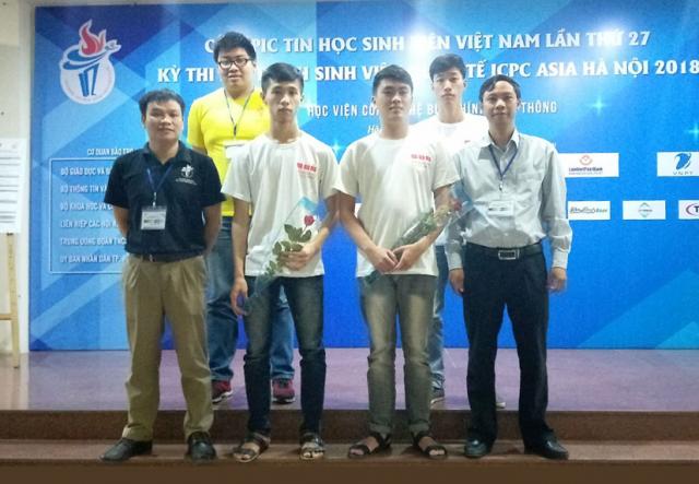 Đội tuyển Olympic Tin học Sinh viên Trường ĐHGTVT giành kết quả cao trong kỳ thi  Olympic Tin học Sinh viên lần thứ 27 và Lập trình sinh viên quốc tế năm 2018